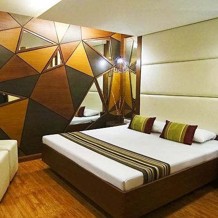 Hotel 2016 Манила Экстерьер фото